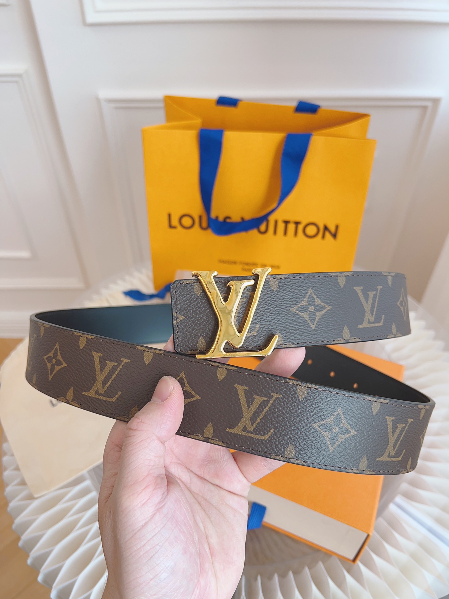 Louis Vuitton LV Leather Belts 1:1 Mirror Version