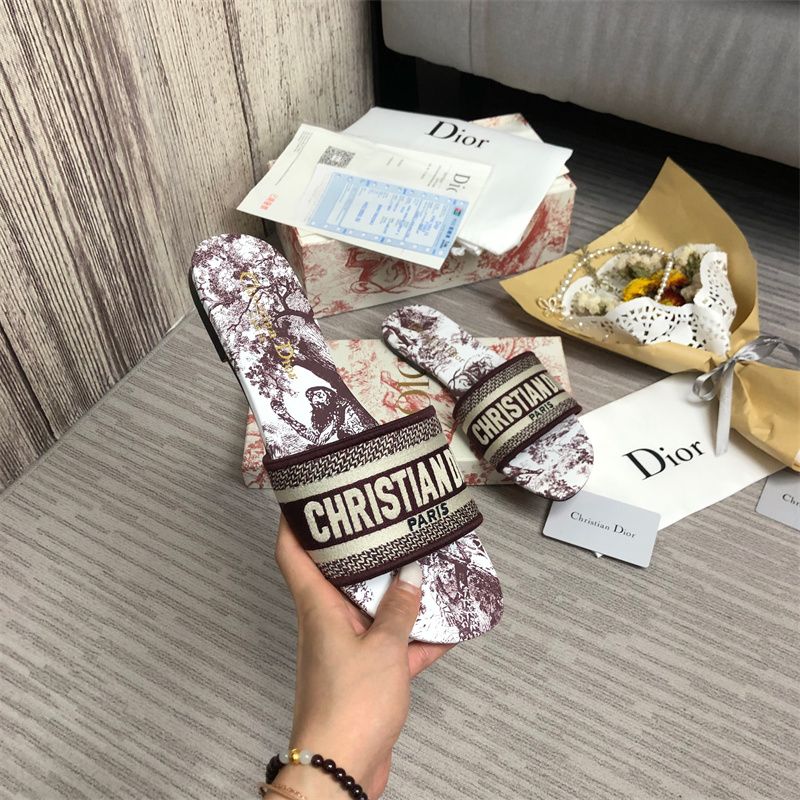 Dior DWAY Slide Slipper Sandals (Replica)