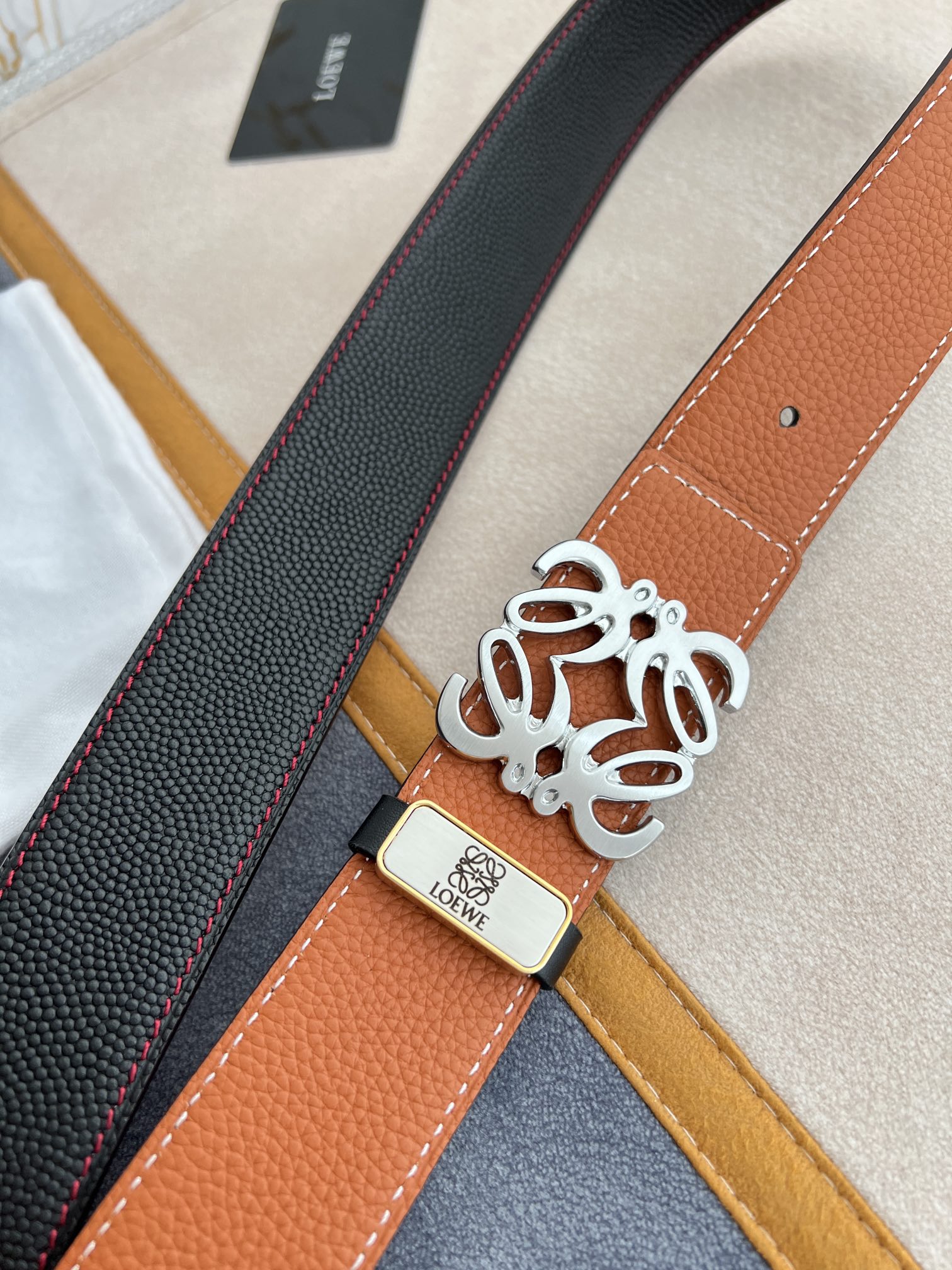 Loewe Leather Belts 1:1 Mirror Version