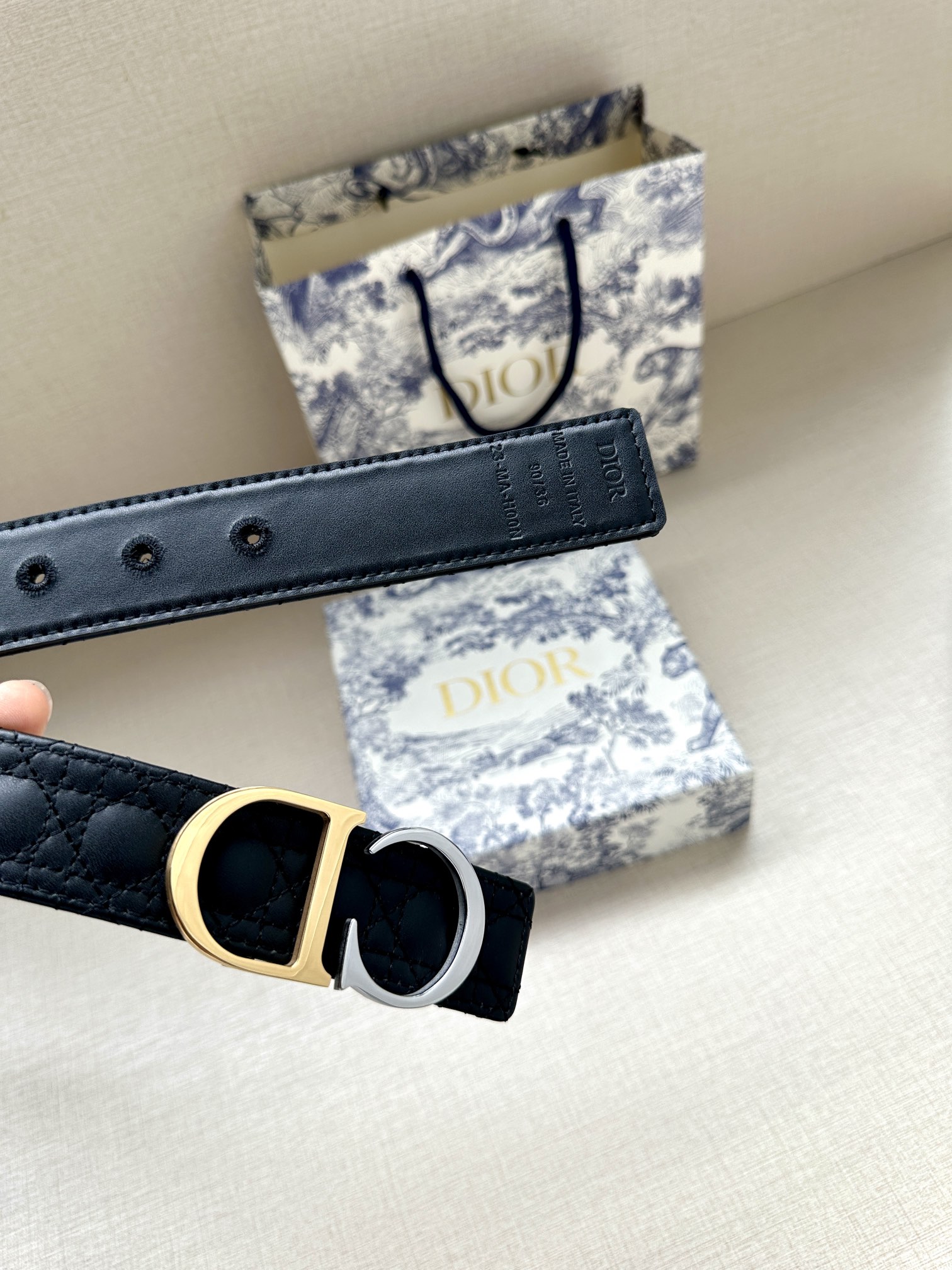 Dior Leather Belts 1:1 Mirror Version