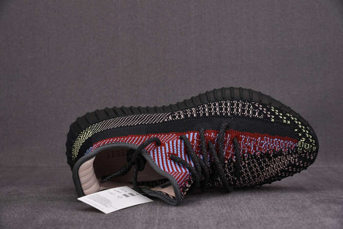 Yeezy 350 V2 Yecheil FW5190