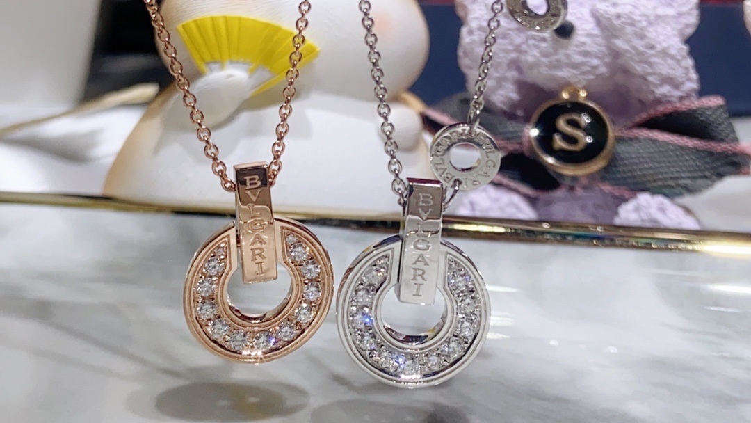 BVLGARI BVLGARI NECKLACE, Rose & White Gold