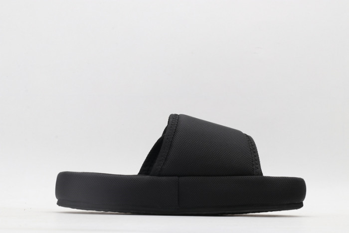 Yeezy Slide 3