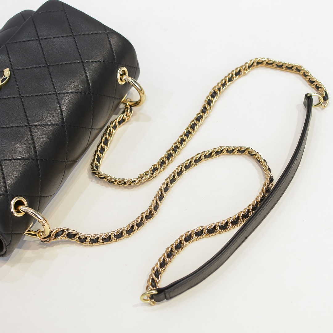 Chanel Flap Chain Bag Shoulder Bag Handbag