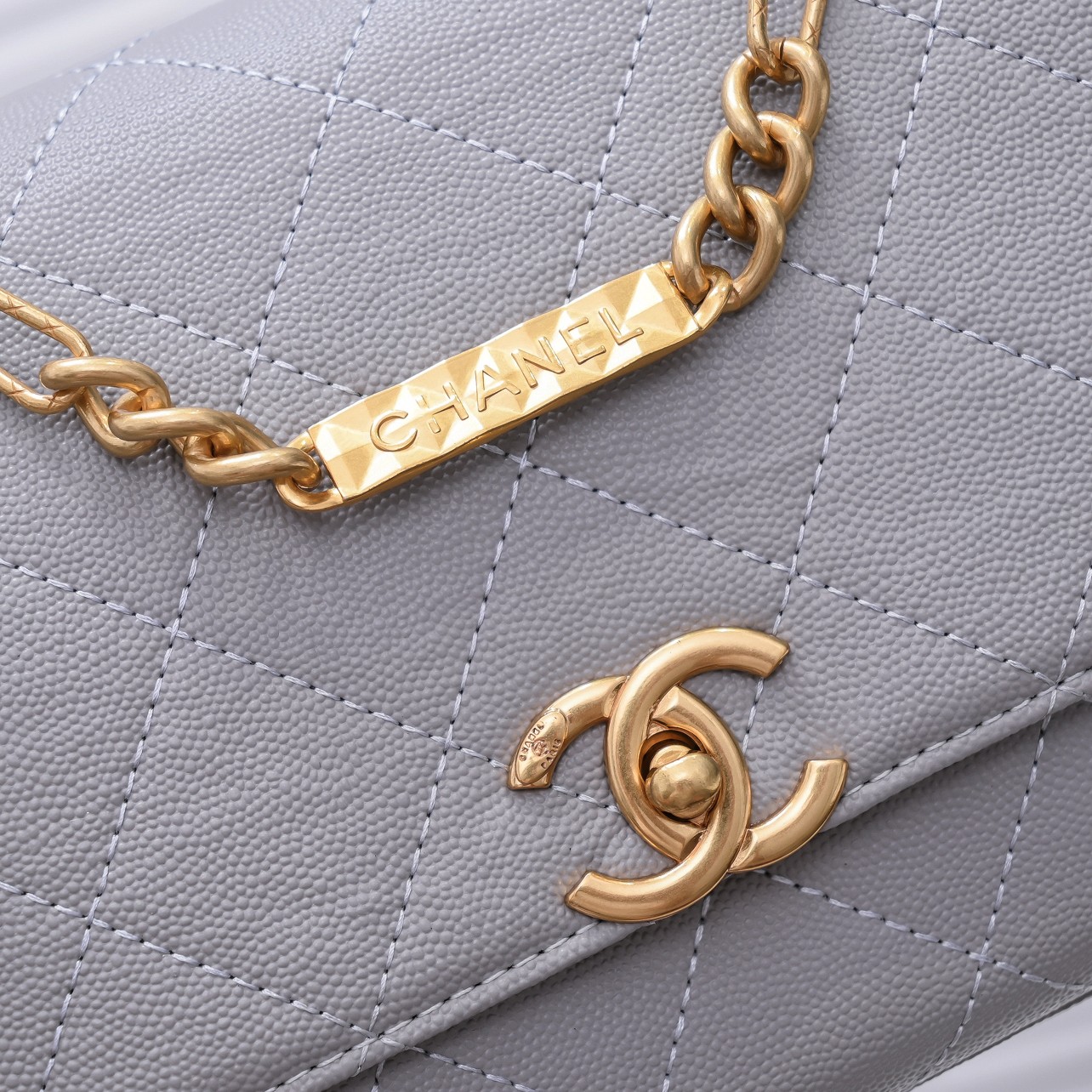Chanel AS2764 Shoulder Bag Handbag