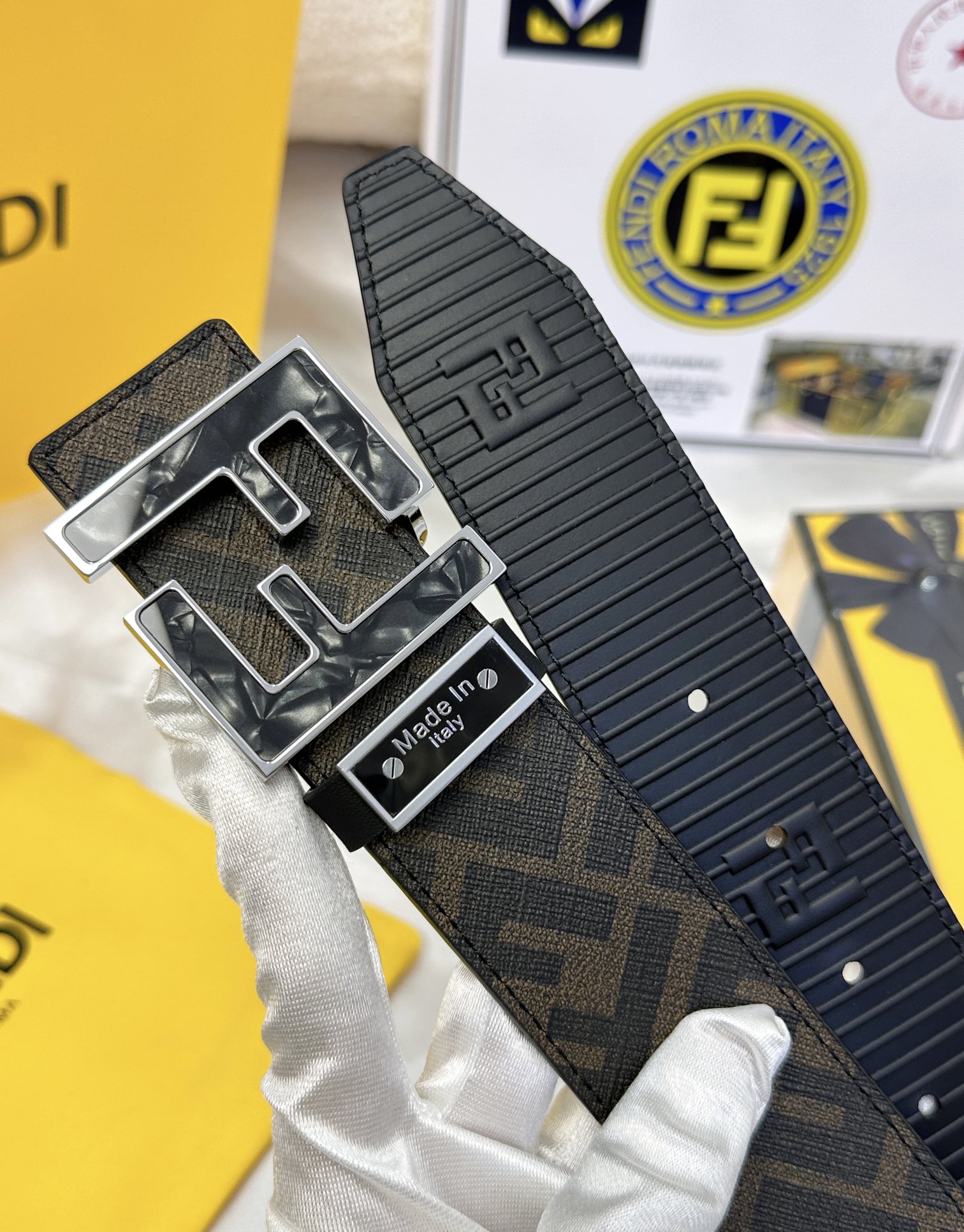 Fendi Leather Belts 1:1 Mirror Version