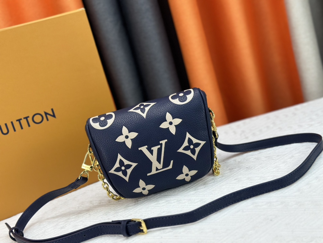 Louis Vuitton Gradient Mini Bumbag M82208 M82347 M82335 Shoulder Bag Handbag