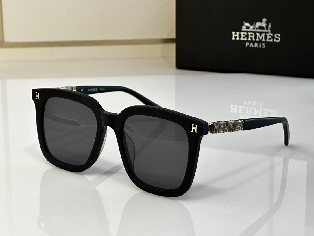Hermes Sunglasses