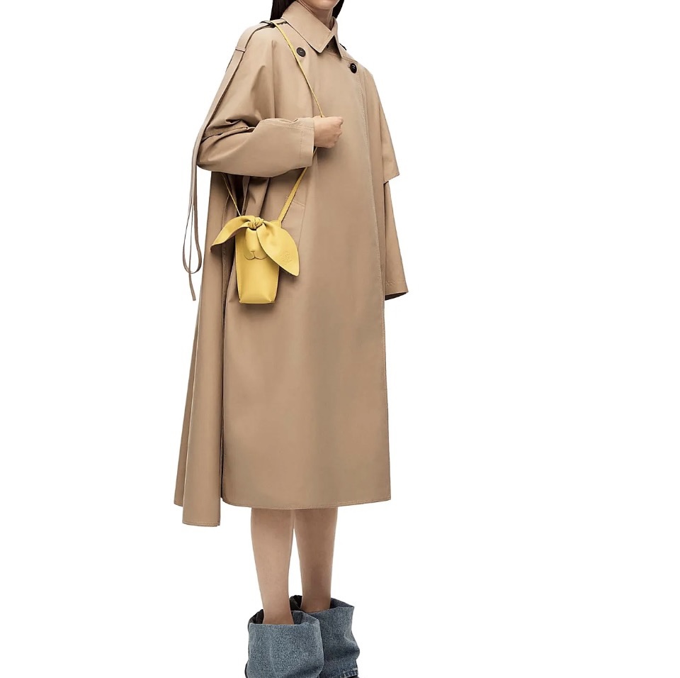 Loewe Rabbit Shaped Shoulder Bag (Replica)