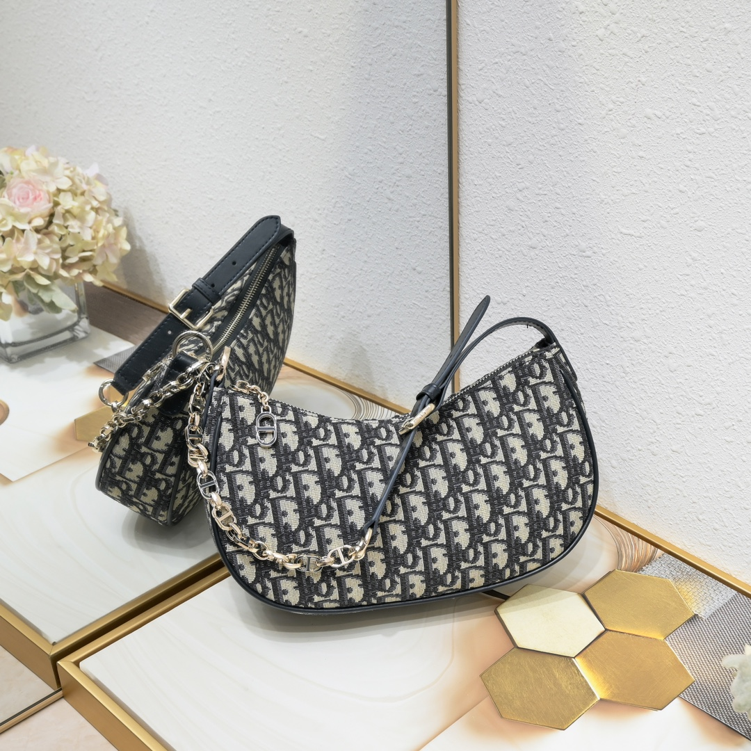 DIOR CD Lounge Half Moon Shoulder Bag (Replica)