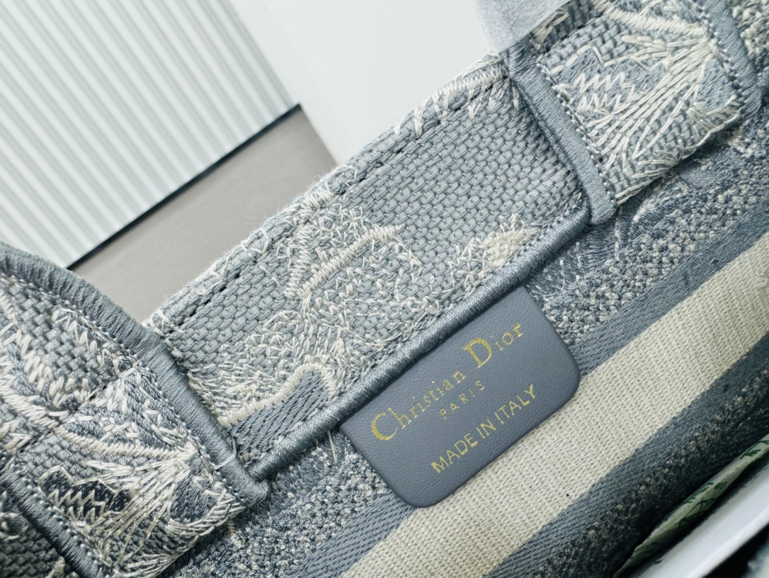 Dior Book Tote Mini Grey Tiger Embroider Shoulder Bag Handbag