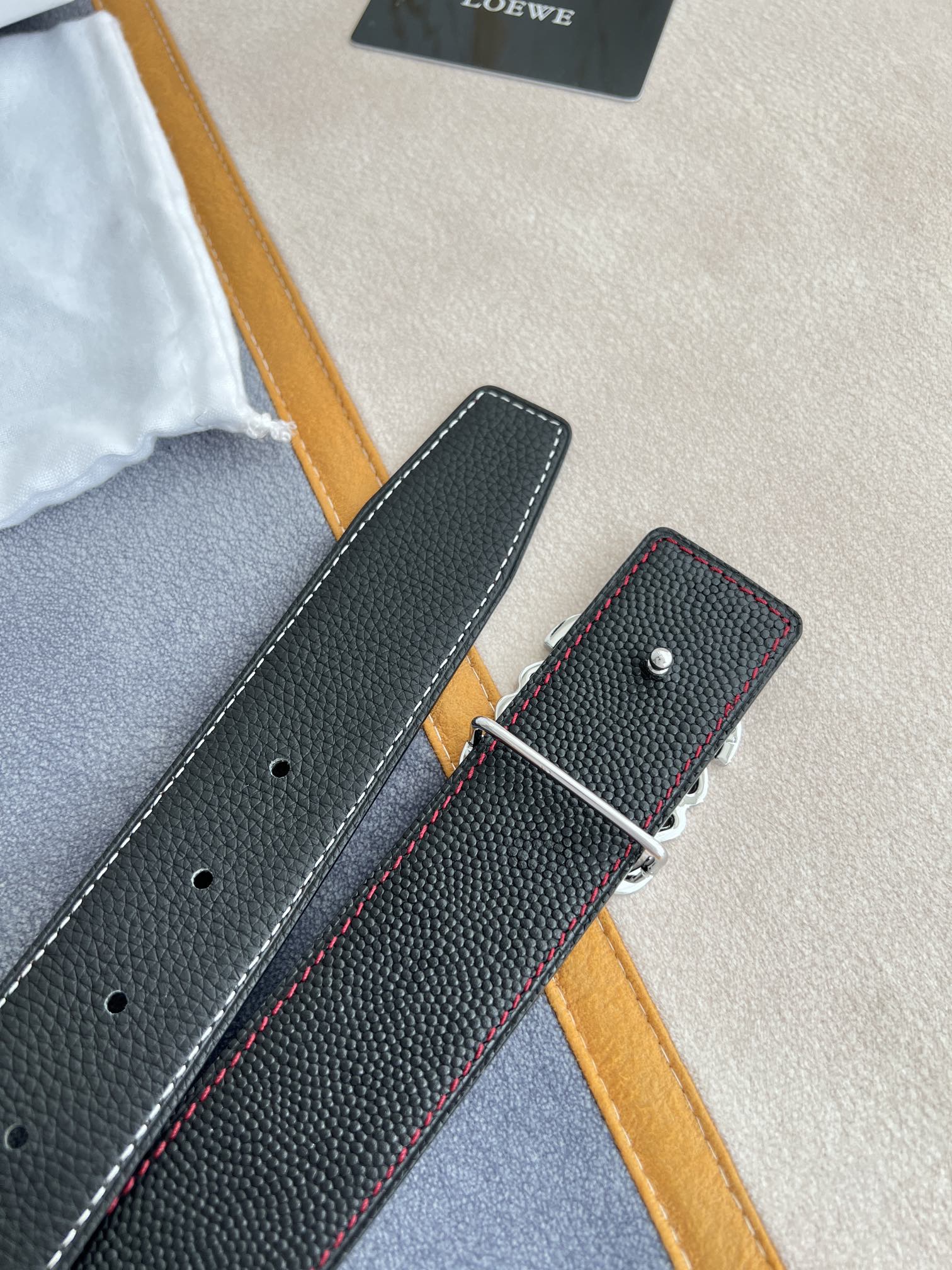 Loewe Leather Belts 1:1 Mirror Version