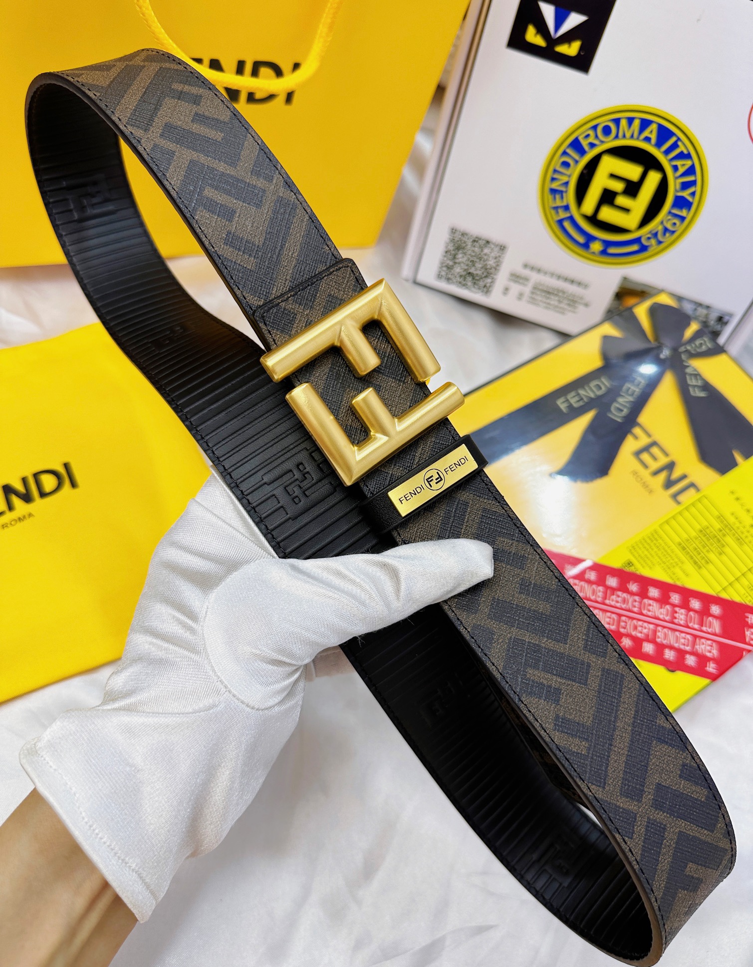 Fendi Leather Belts 1:1 Mirror Version