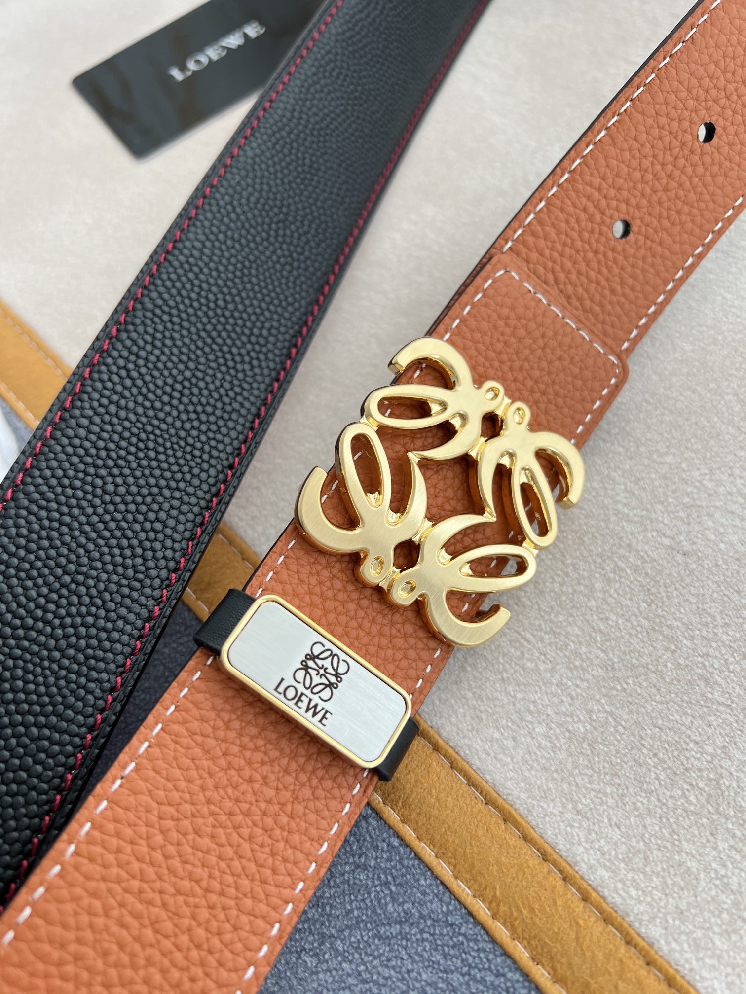 Loewe Leather Belts 1:1 Mirror Version
