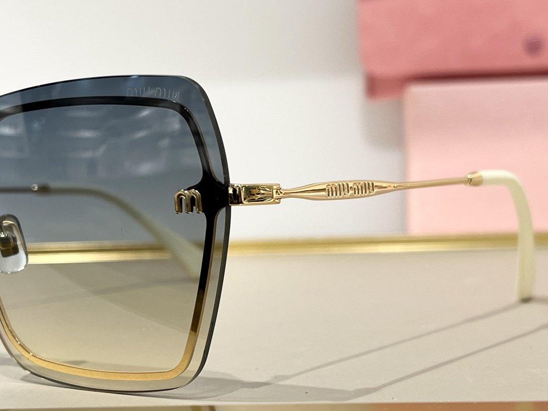 MiuMiu Sunglasses