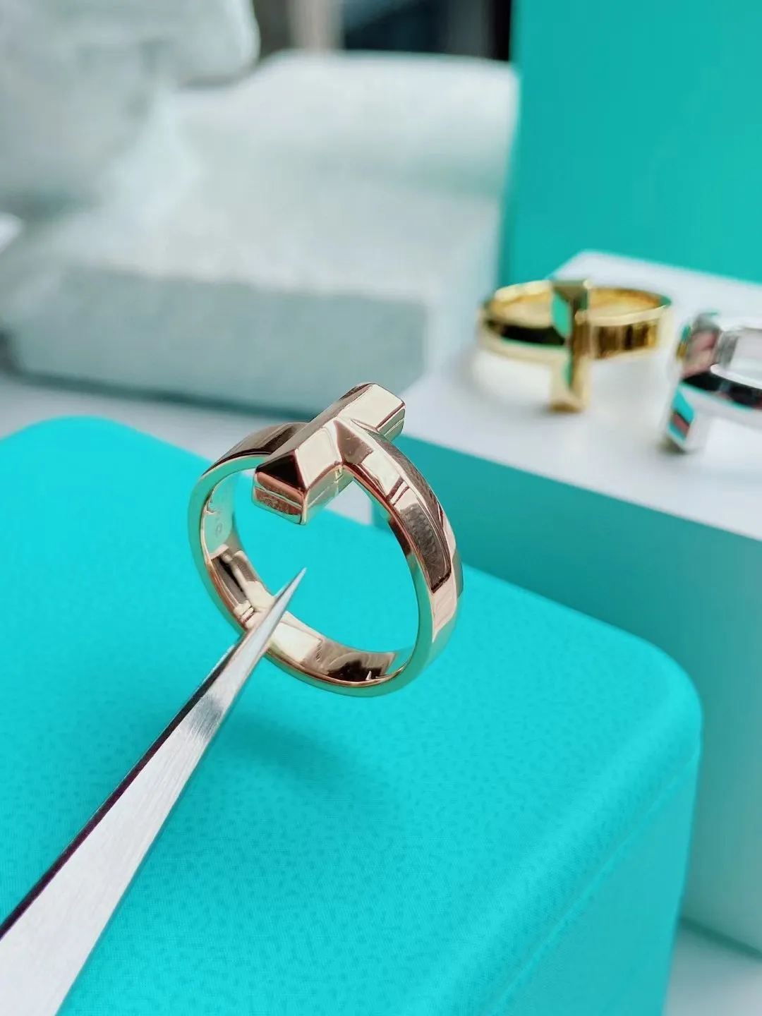 Tiffany T1 Ring Yellow Gold/Rose Gold/White Gold Width 4.5mm