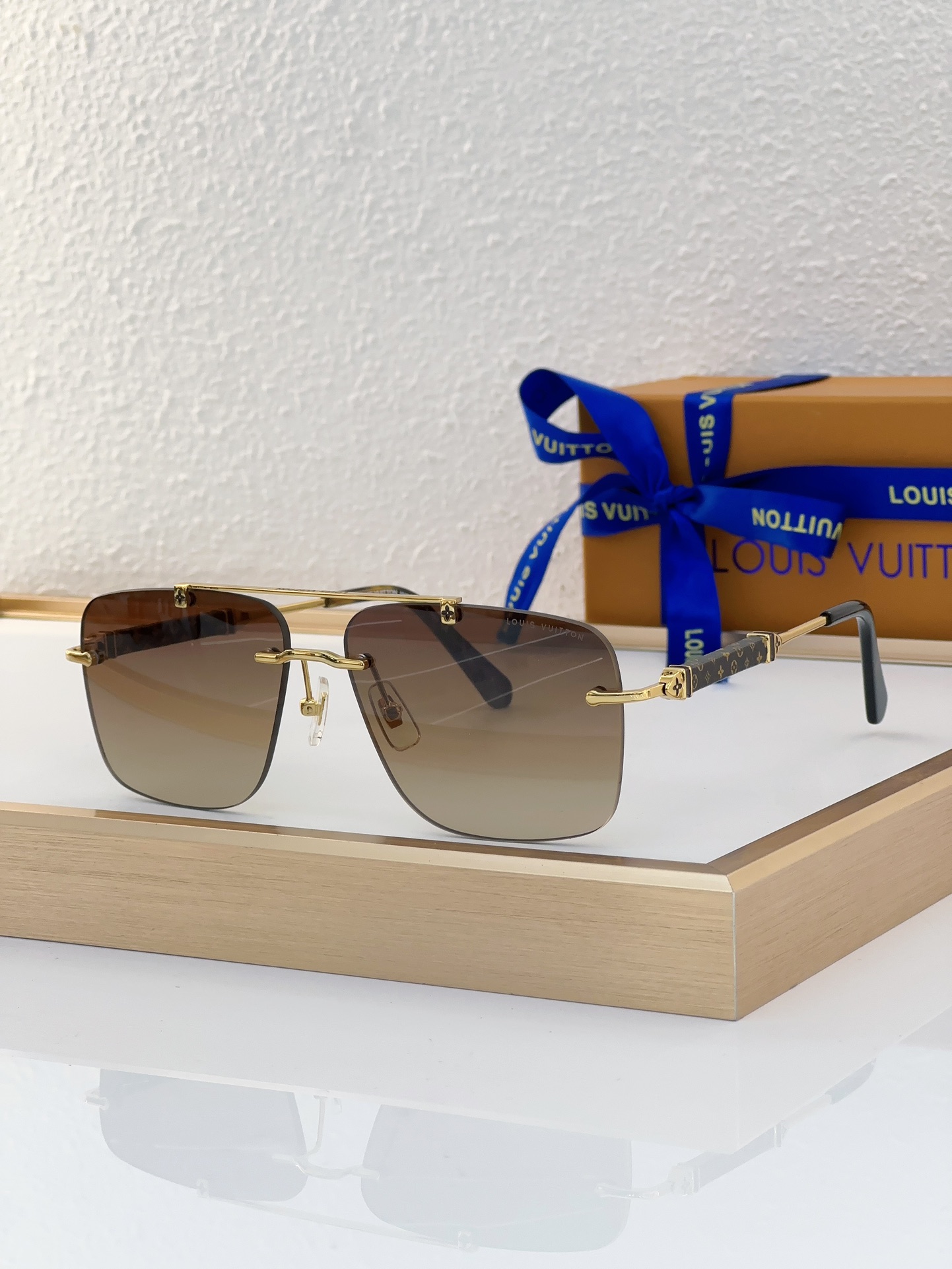 Louis Vuitton LV Sunglasses