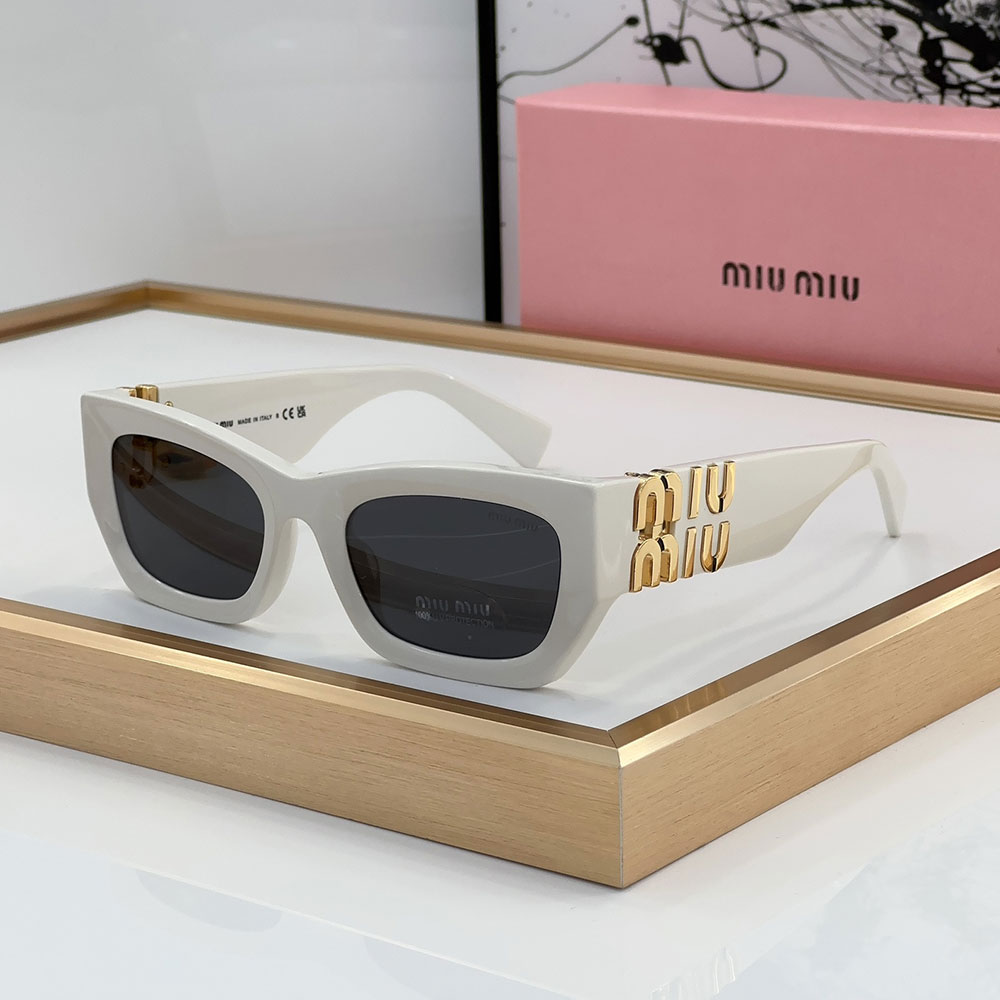 Miumiu  Cat eye Sunglasses Top quality （Replica）