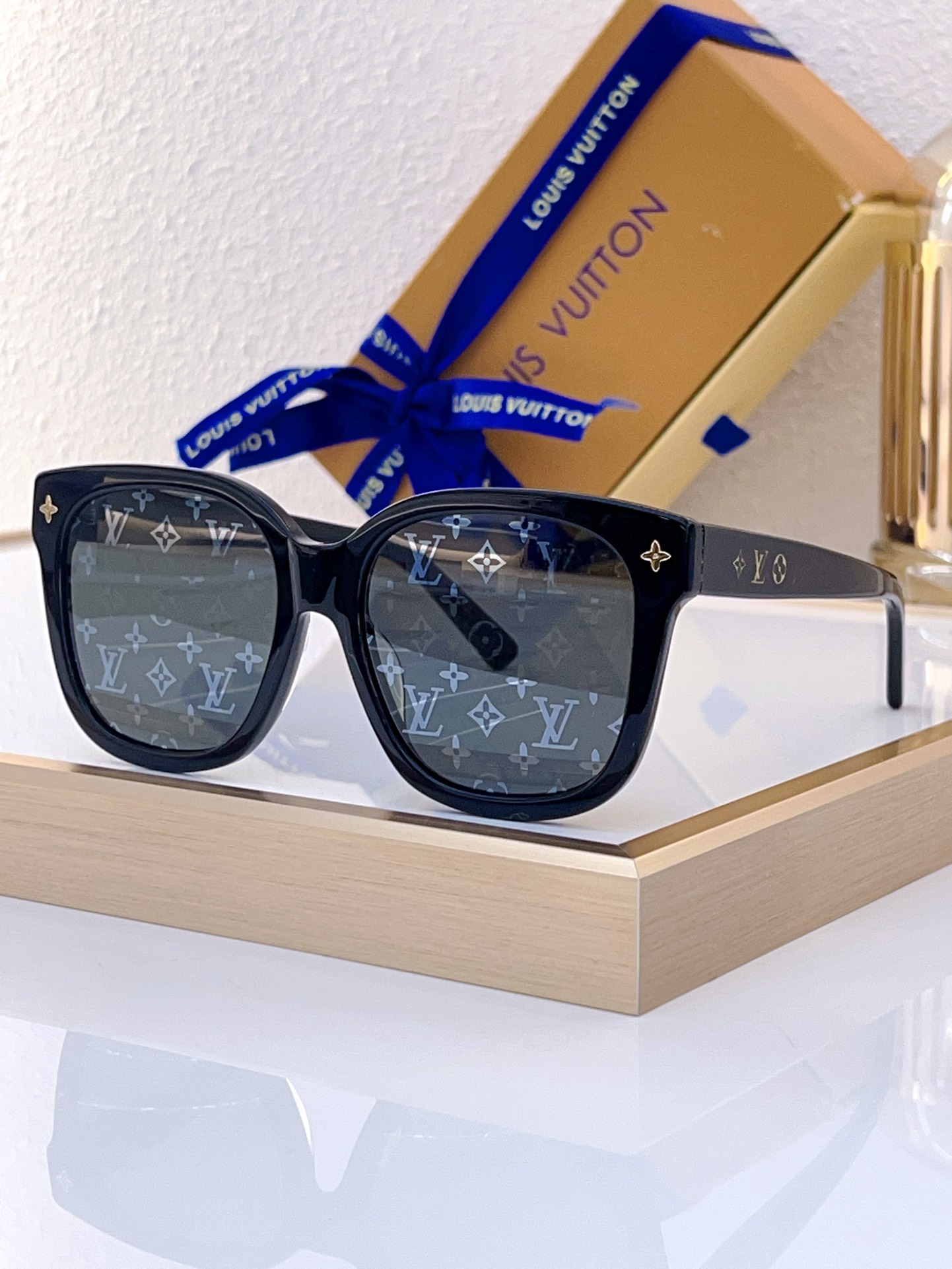 Louis Vuitton LV Sunglasses