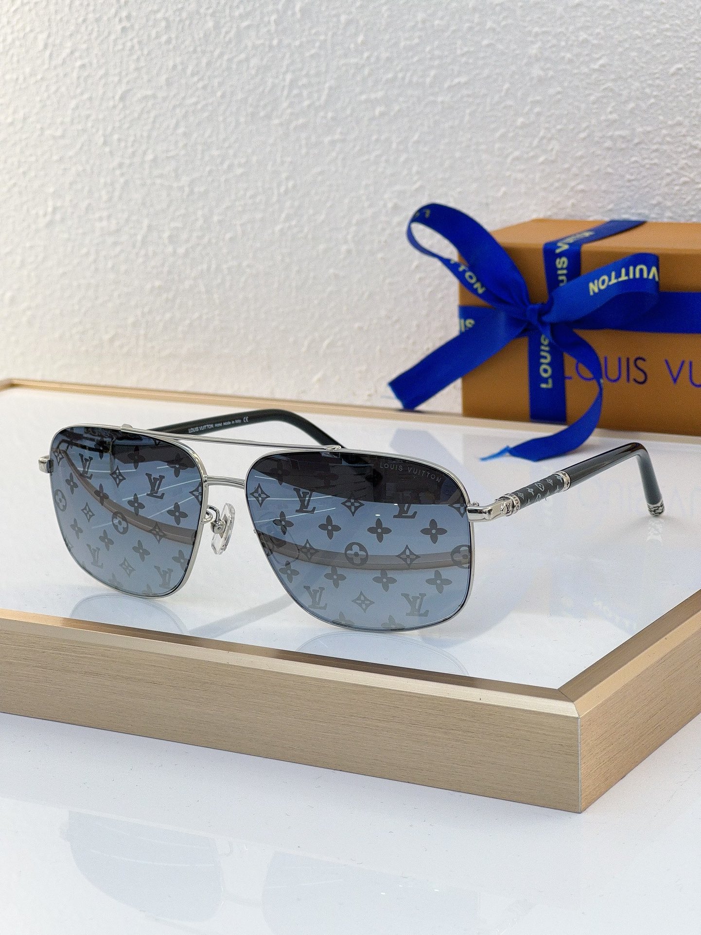 Louis Vuitton LV Sunglasses
