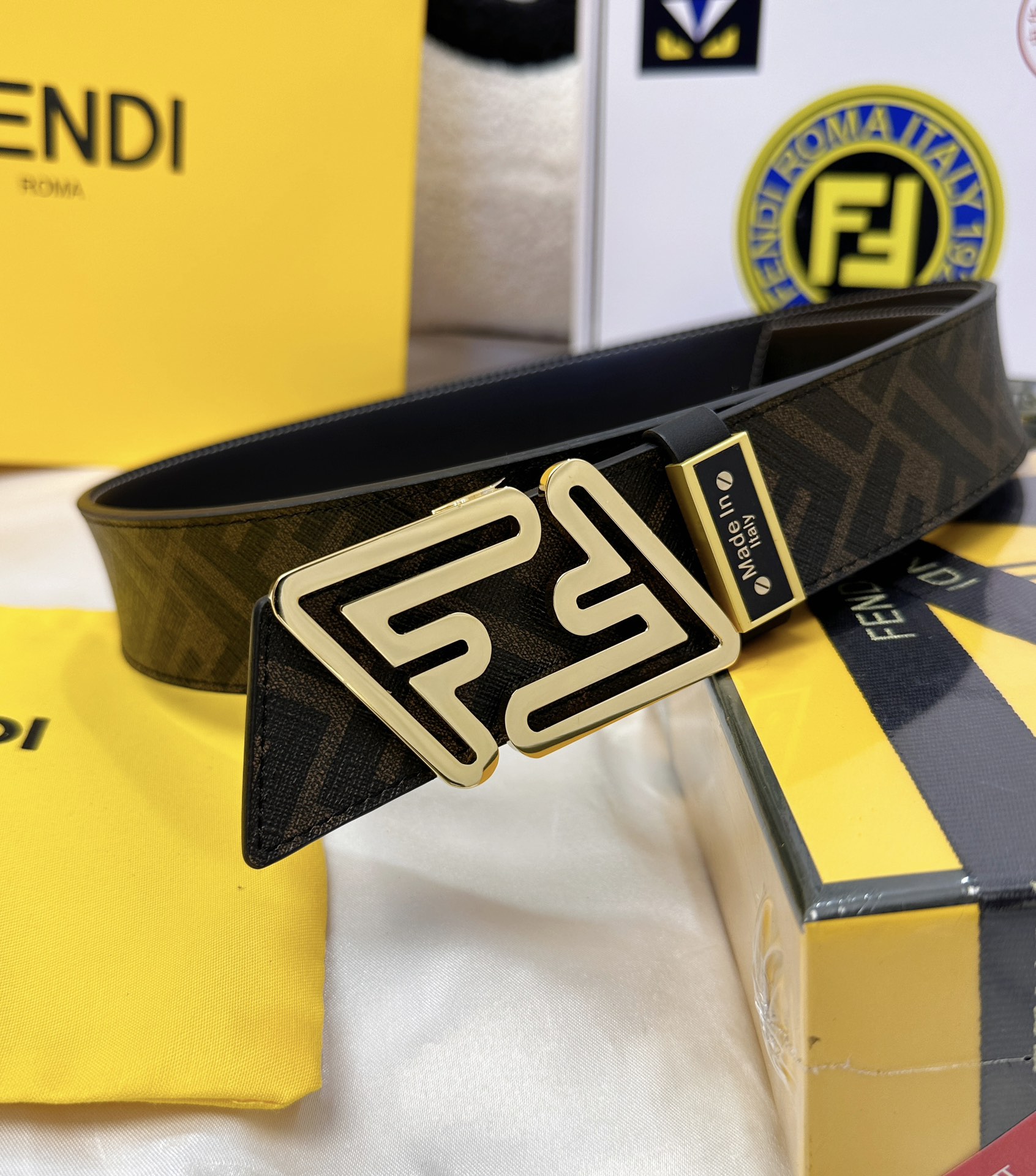 Fendi Leather Belts 1:1 Mirror Version