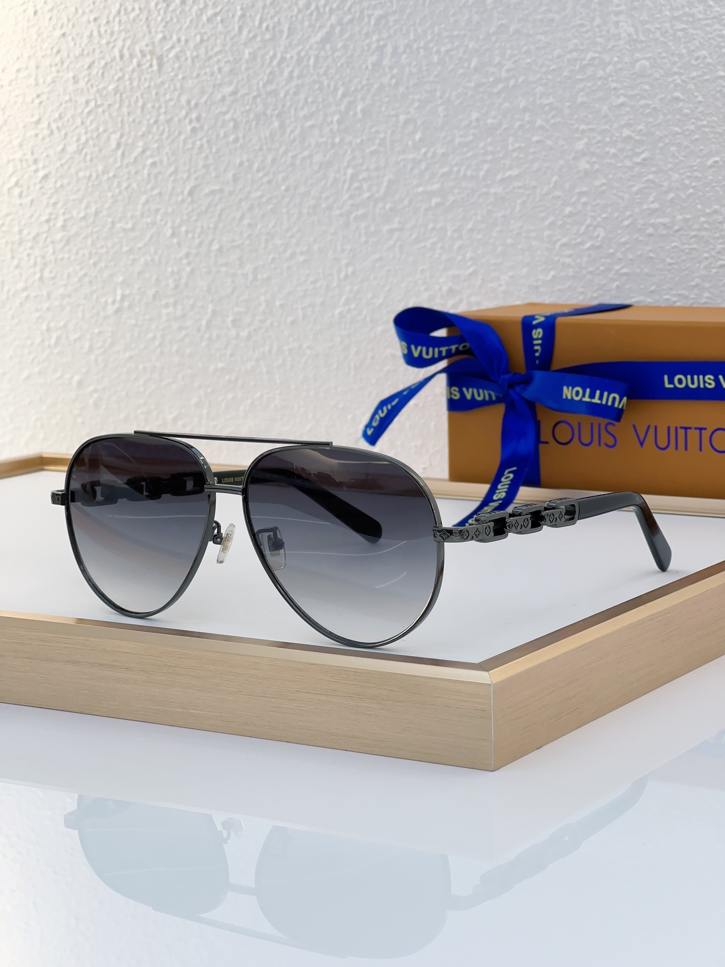 Louis Vuitton LV Sunglasses