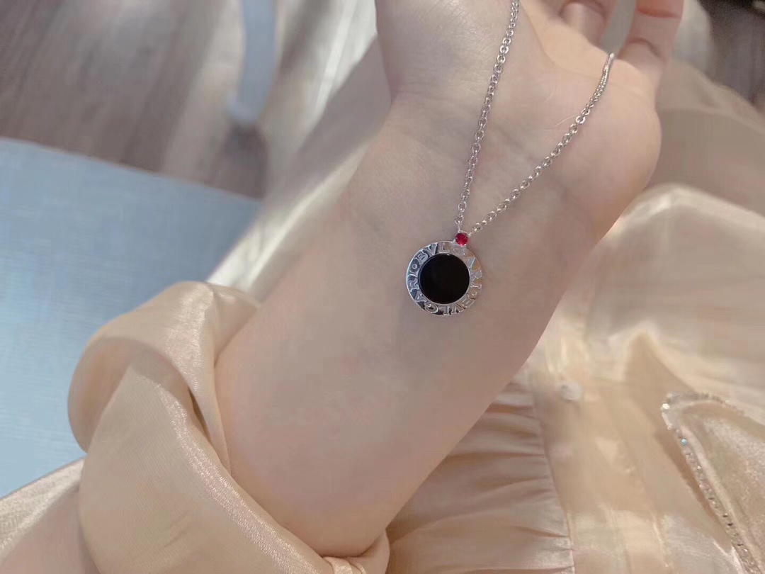 BVLGARI SAVE THE CHILDREN NECKLACE