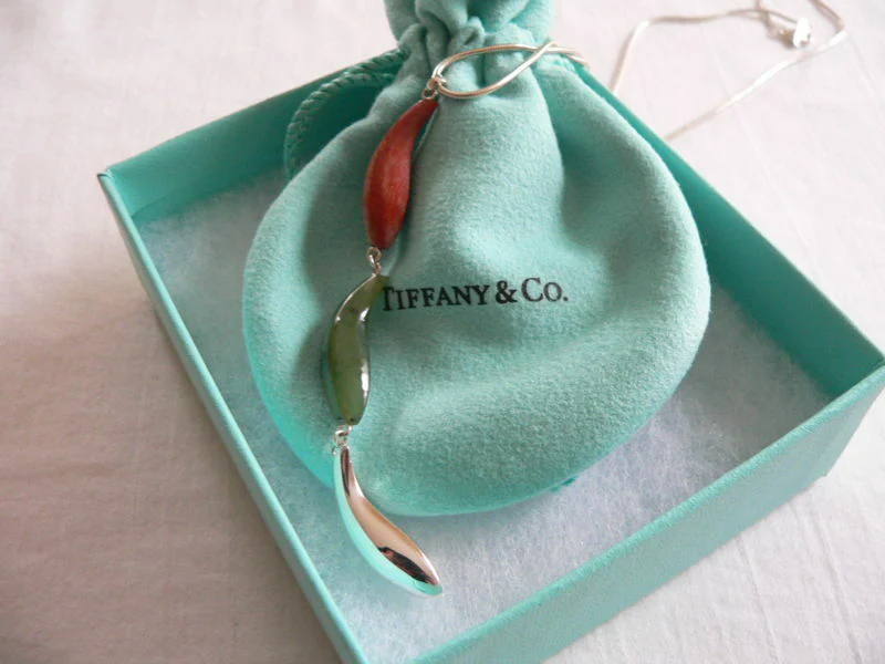 Tiffany & Co Silver Gehry Fish Jade Wood Triple Dangle Necklace Pendant Gift Art