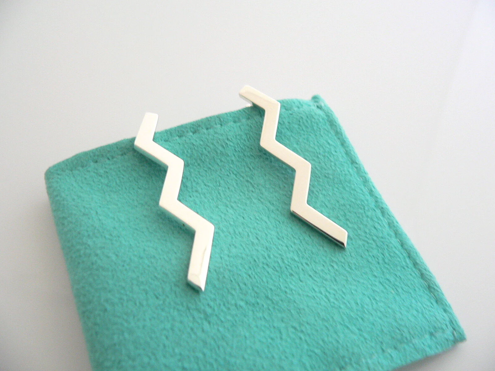 Tiffany & Co Silver Zig Zag Earrings Long Picasso Gift Pouch Love Silver Present