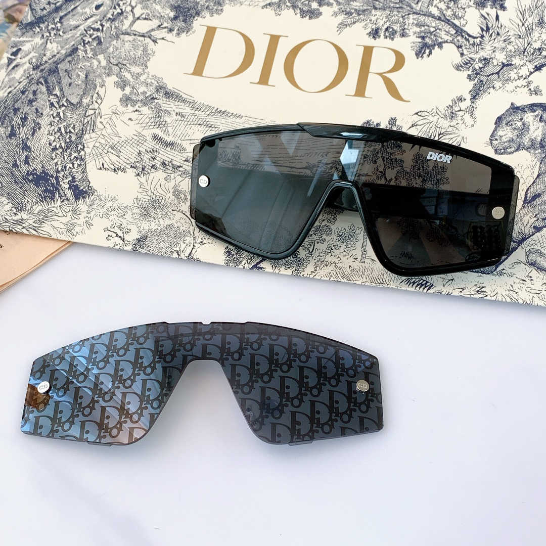 Dior XTREM MU  One-piece Box Sunglasses Top quality (Replica）