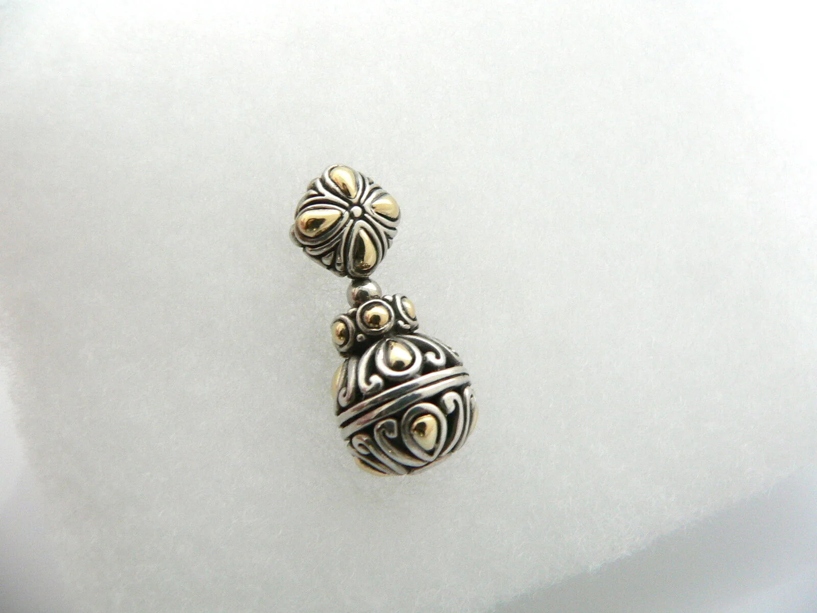 John Hardy Earrings Silver 18K Gold Textured Danging Dangle Studs Gift Love Art