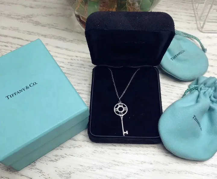 Tiffany Atlas Keys Silver/Pink Gold Pendant Necklace Studded Wholesale GRP09003/GRP08994