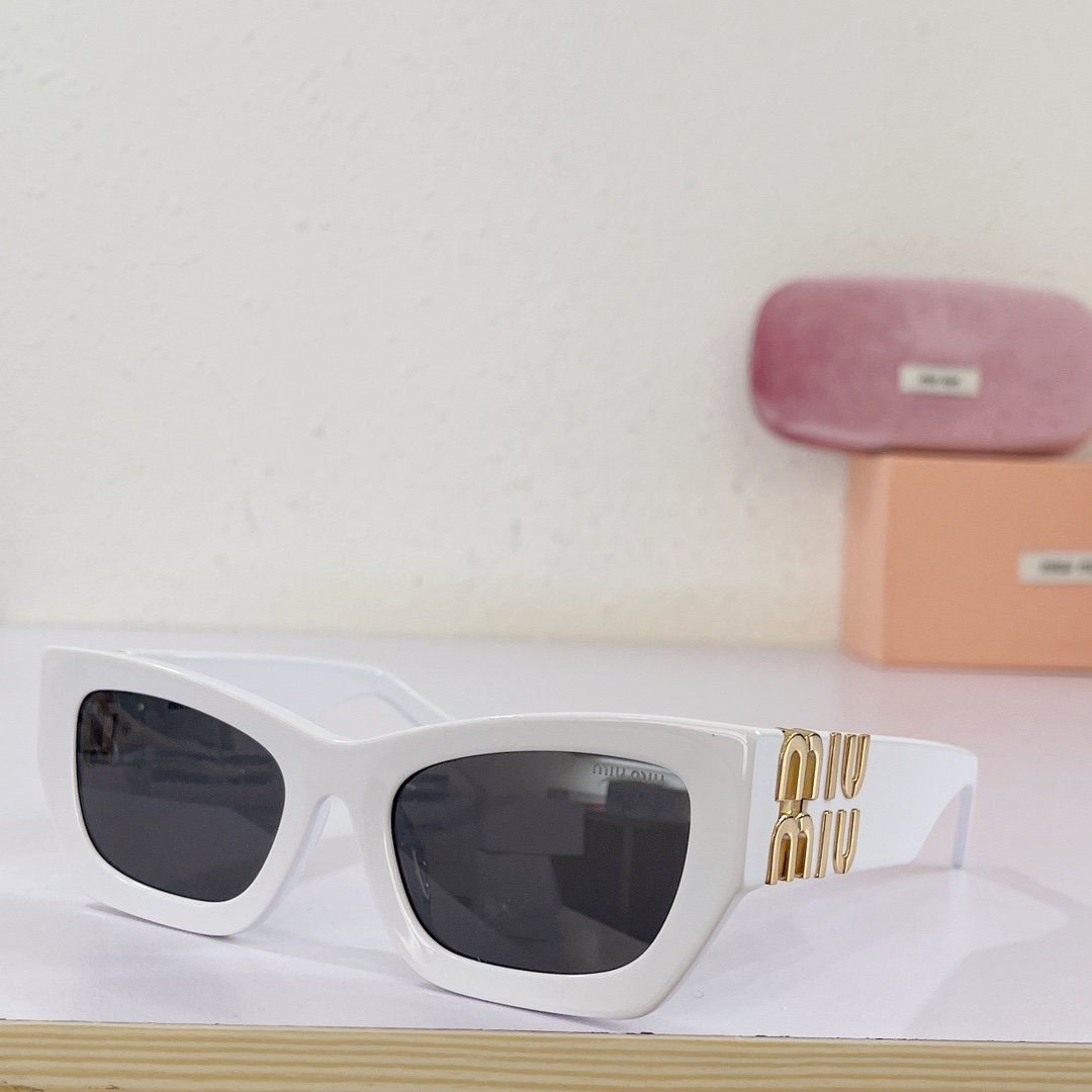 MiuMiu Sunglasses