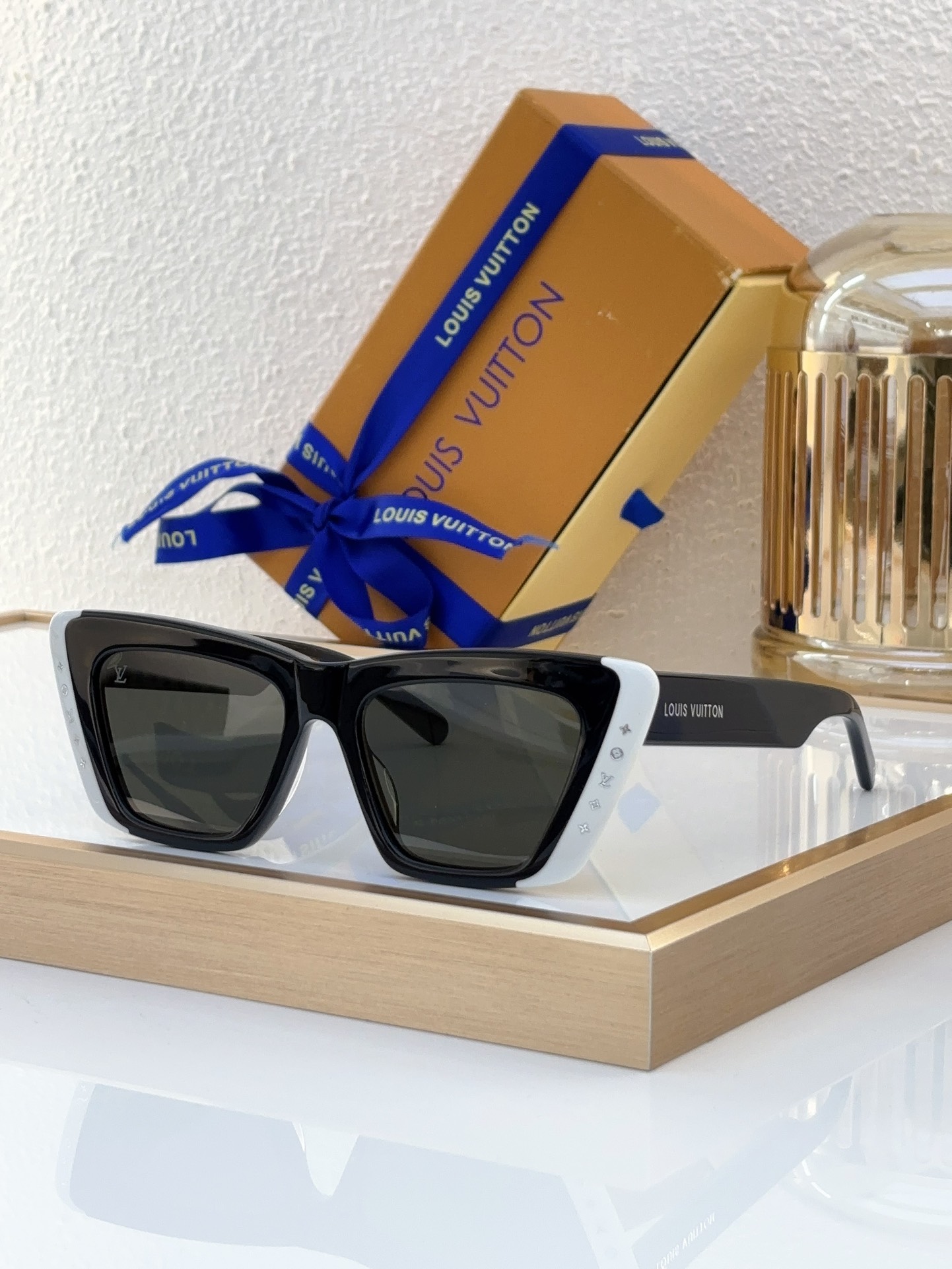 Louis Vuitton LV Sunglasses