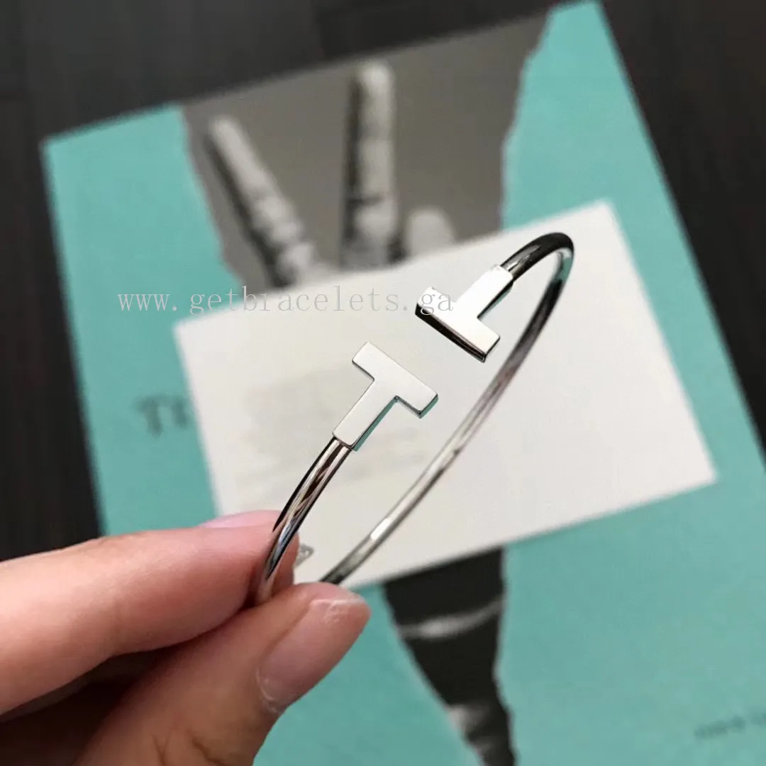 Tiffany T Wide Wire Bracelet in Yellow Gold/Rose Gold/White Gold