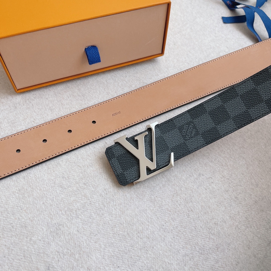 Louis Vuitton LV Leather Belts 1:1 Mirror Version