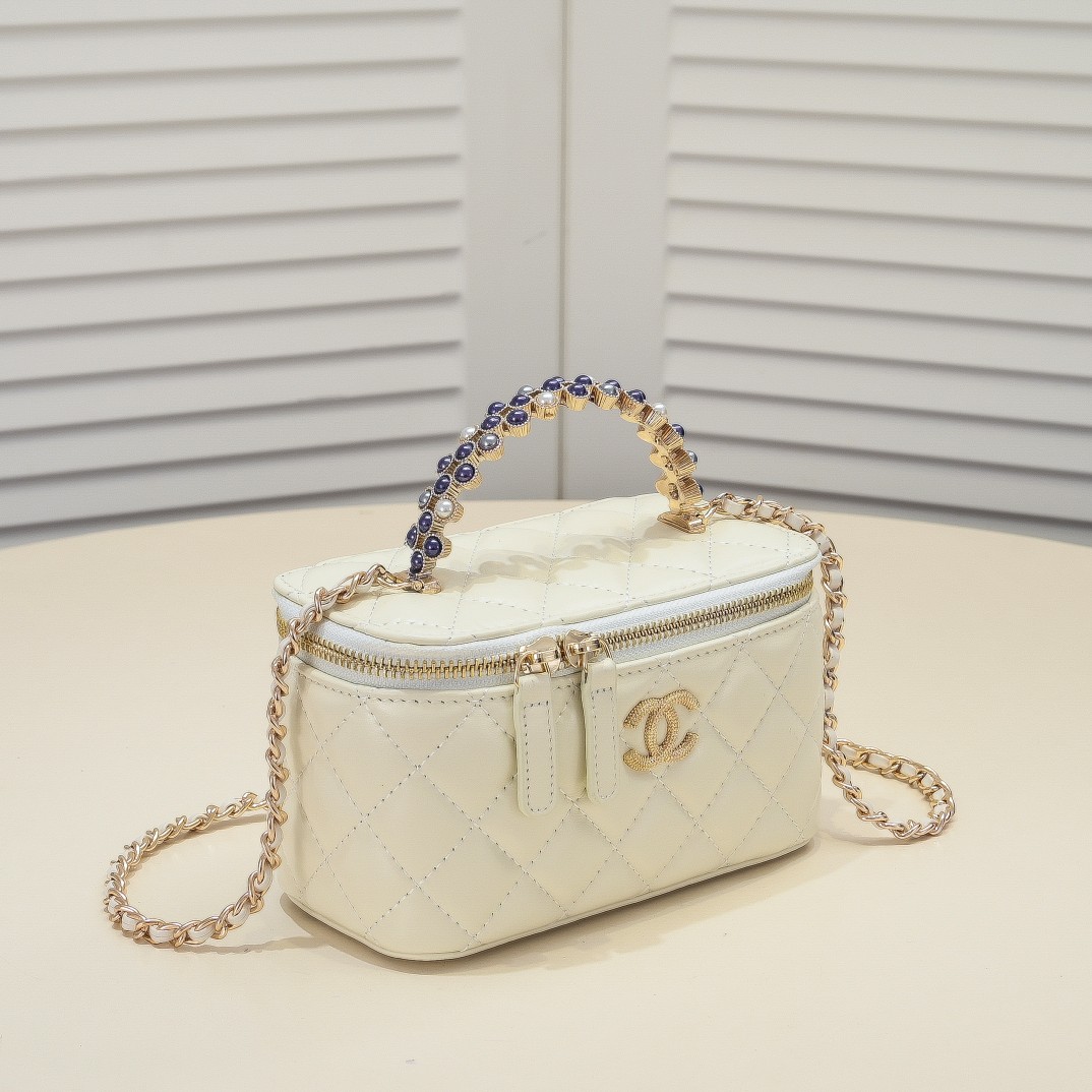 Chanel Pearl Handle Box Bag Makeup Shoulder Bag Handbag