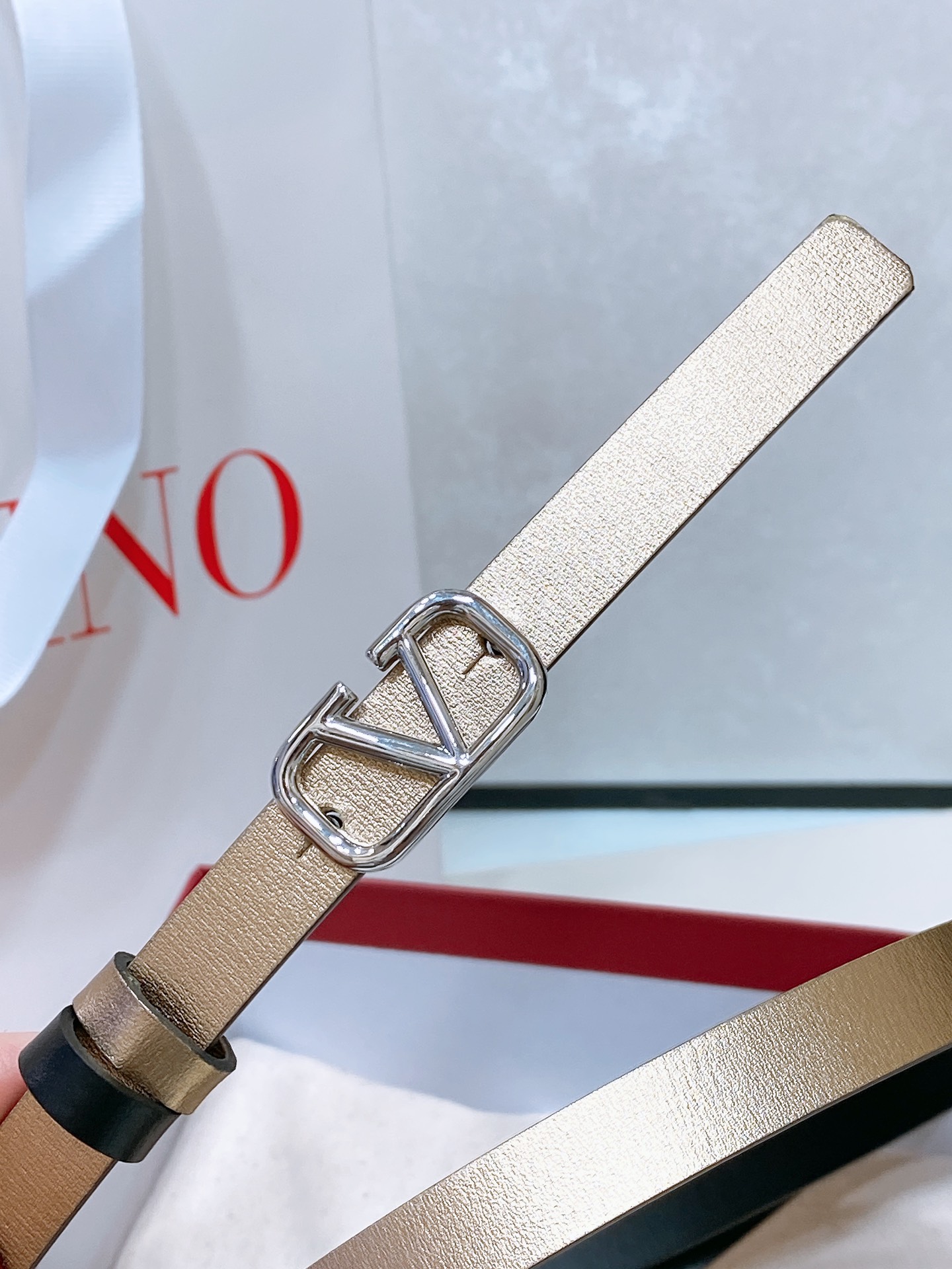 Valentino Leather Belts 1:1 Mirror Version