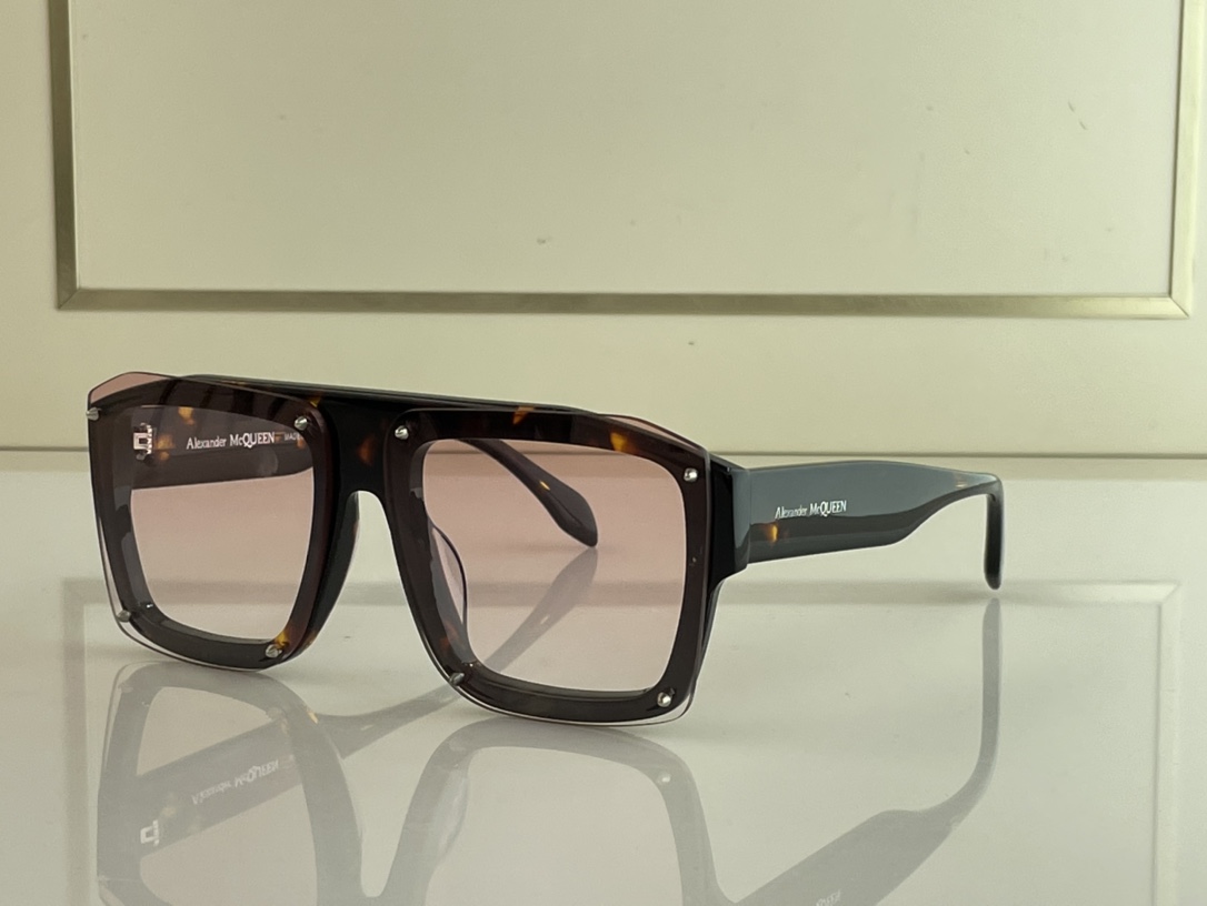 Alexander McQueen Sunglasses