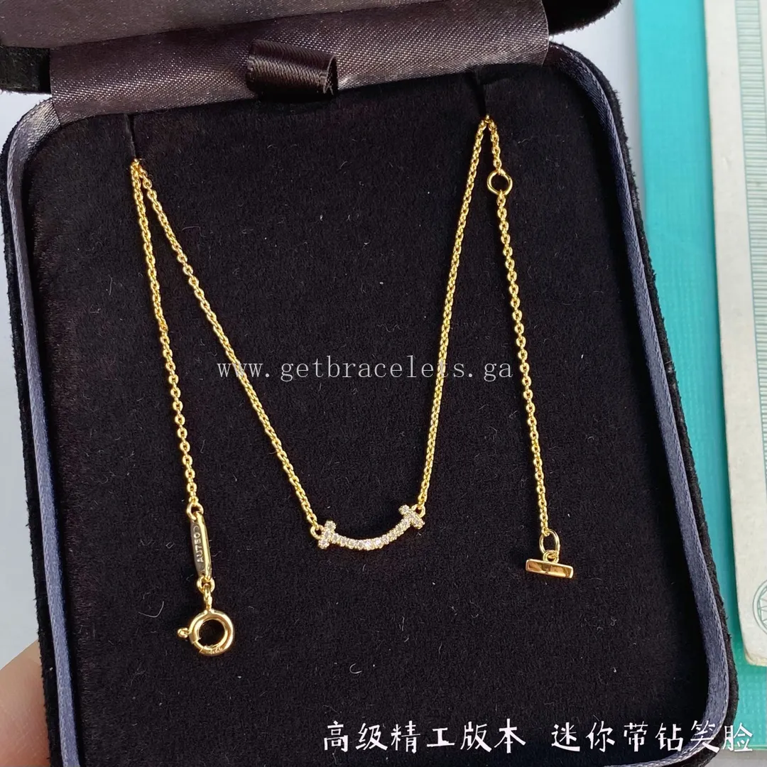 Tiffany T Small Smile Pendant with Diamonds Yellow Gold/Rose Gold/White Gold