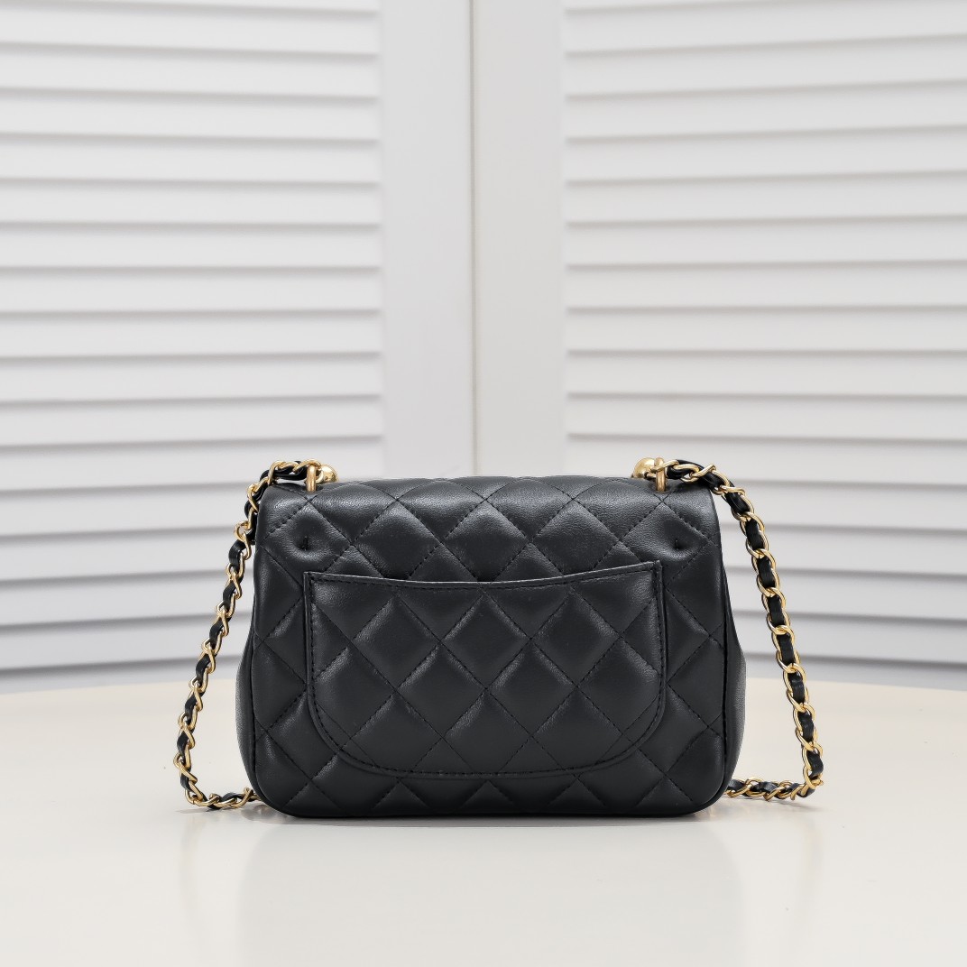 Chanel 24P Pearl Chain Shoulder Bag Handbag