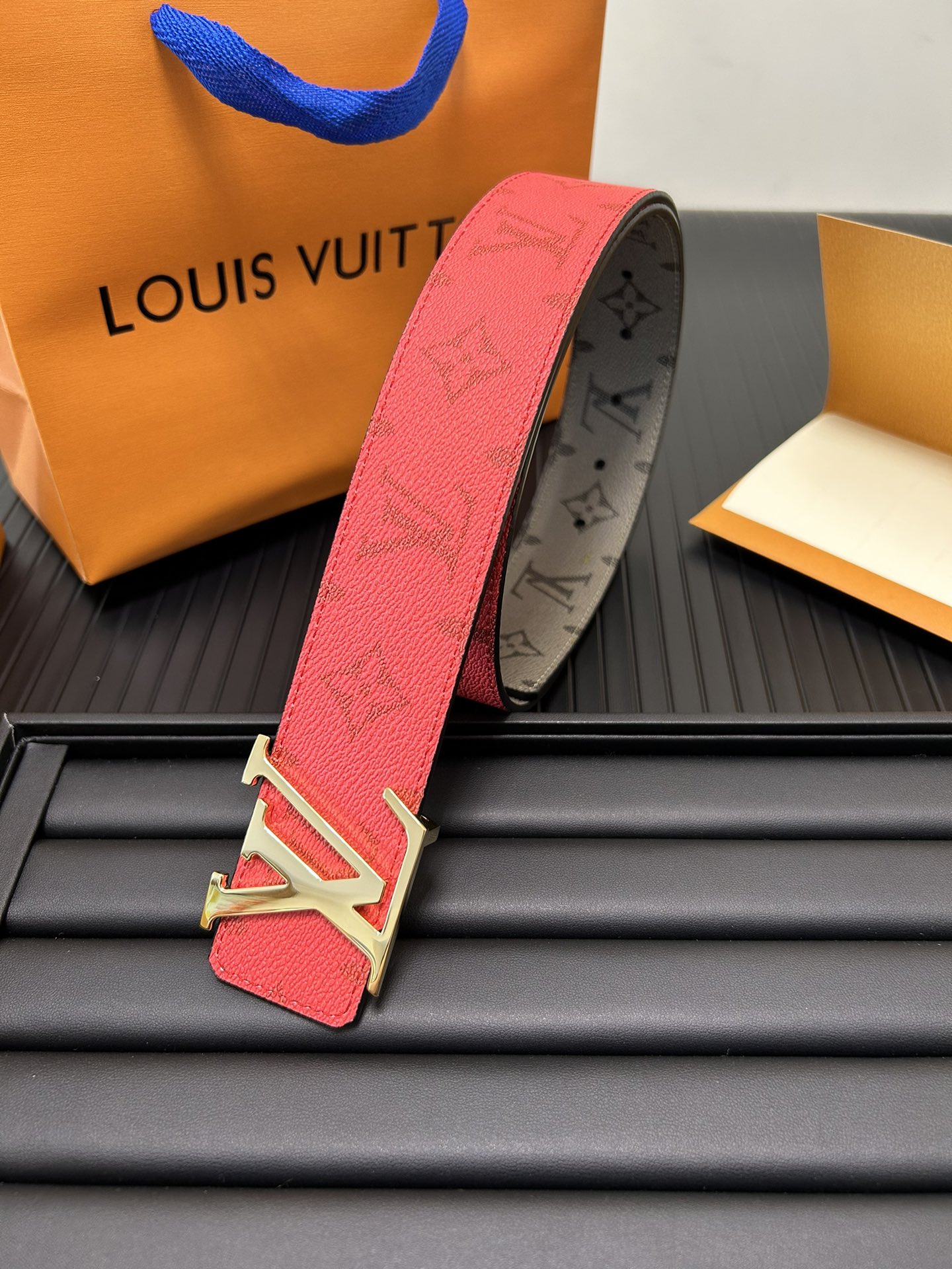 Louis Vuitton LV Leather Belts 1:1 Mirror Version