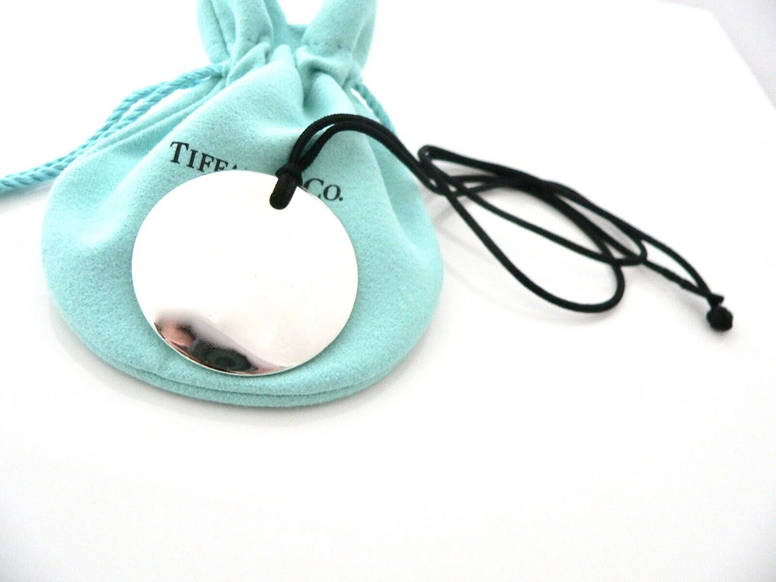 Tiffany & Co Disc Pendant Necklace 17 Inch Silk Cord Peretti Gift Pouch Love Art