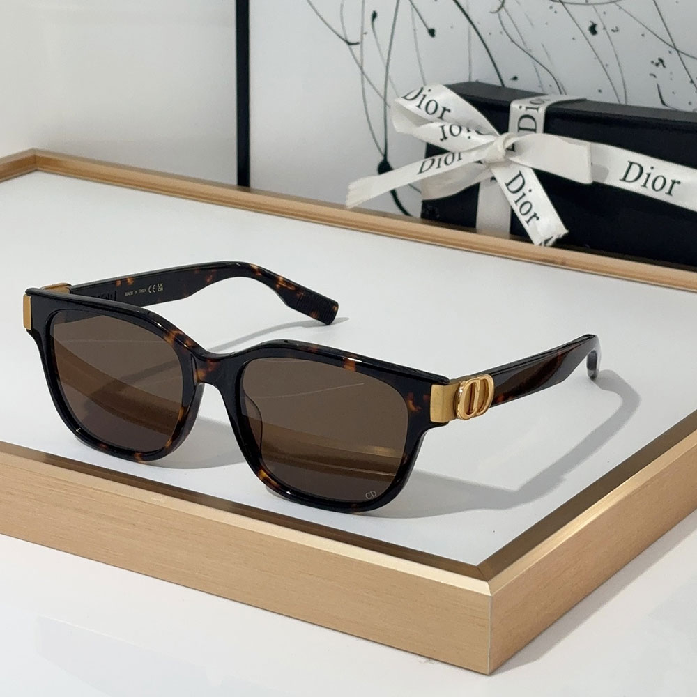 Dior  Mirror leg Logo identification Acetate fibre  sunglasses  Top quality (Replica）