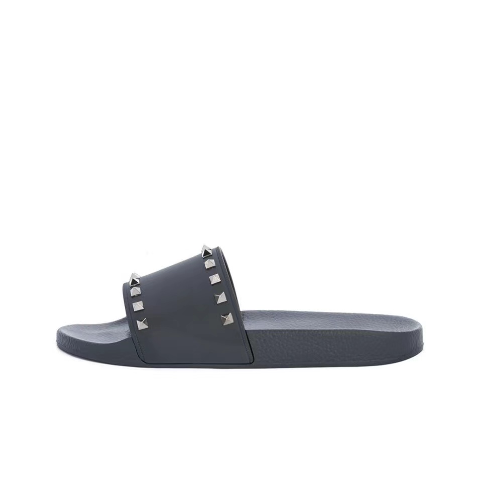 Valentino Rubber Simple And Casual Slide Sandal(Replica)