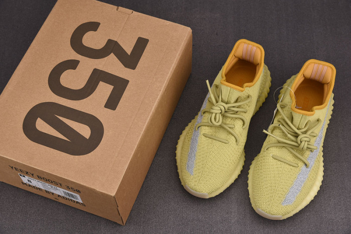 Yeezy Boost 350 V2 Marsh FX9034