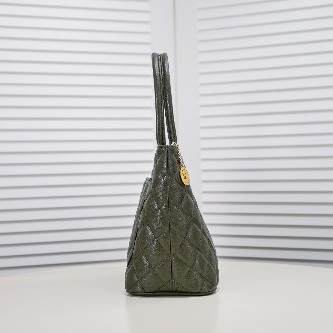 Chanel Vintagep Hilton Bag Tote  Shoulder Bag Handbag