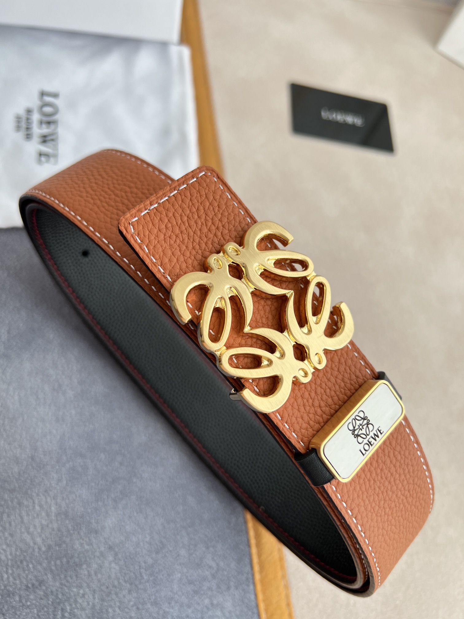 Loewe Leather Belts 1:1 Mirror Version