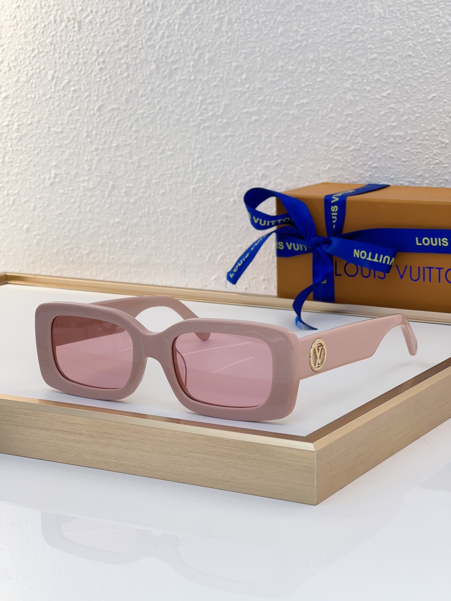 Louis Vuitton LV Sunglasses