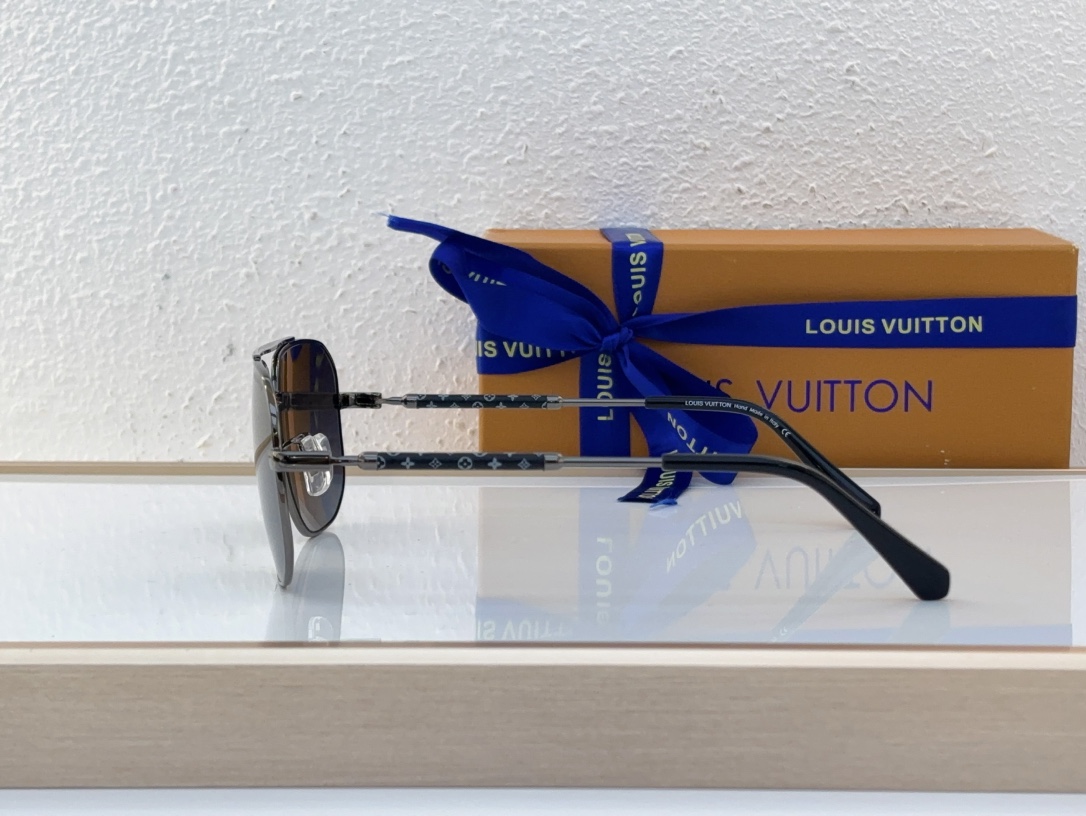 Louis Vuitton LV Sunglasses